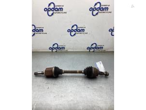 Gebruikte Homokineetas links-voor Ford C-Max (DXA) 2.0 16V Energi Prijs € 125,00 Margeregeling aangeboden door Gebr Opdam B.V.