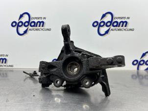 Gebruikte Asschenkel links-voor Opel Combo 1.3 CDTI 16V ecoFlex Prijs € 70,00 Margeregeling aangeboden door Gebr Opdam B.V.