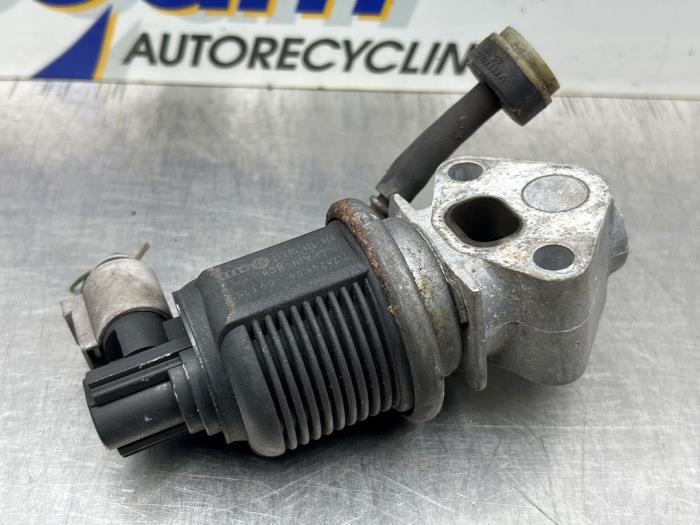Gebruikte EGR Klep Volkswagen Polo IV (9N1/2/3) 1.4 16V Prijs € 30,00 Margeregeling aangeboden door Gebr Opdam B.V.