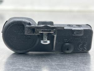 Gebruikte Bandenspanningsensor Peugeot 3008 I (0U/HU) 1.6 VTI 16V Prijs € 20,00 Margeregeling aangeboden door Gebr Opdam B.V.
