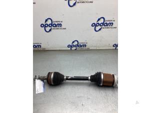 Gebruikte Aandrijfas rechts-voor Volvo XC60 II (UZ) 2.0 T8 16V Polestar Engineered AWD Prijs € 300,00 Margeregeling aangeboden door Gebr Opdam B.V.