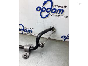 Gebruikte Stabilisatorstang voor Volvo XC60 II (UZ) 2.0 T8 16V Polestar Engineered AWD Prijs € 75,00 Margeregeling aangeboden door Gebr Opdam B.V.