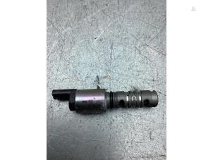 Gebruikte Nokkenas Sensor Volkswagen Golf VIII (CD1) 1.4 GTE 16V Prijs € 25,00 Margeregeling aangeboden door Gebr Opdam B.V.