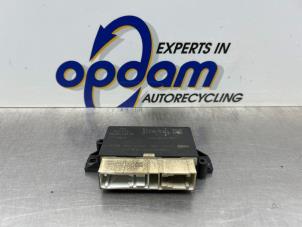 Gebruikte PDC Module Opel Combo Cargo 1.6 CDTI 75 Prijs € 75,00 Margeregeling aangeboden door Gebr Opdam B.V.