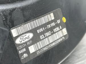 Rembol van een Ford Focus 3 Wagon 1.6 TDCi ECOnetic 2013