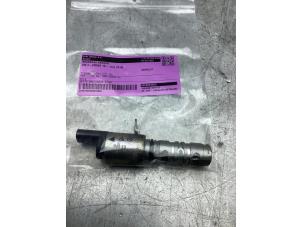 Gebruikte Nokkenas Sensor Volkswagen T-Cross 1.0 TSI 115 12V Prijs € 20,00 Margeregeling aangeboden door Gebr Opdam B.V.