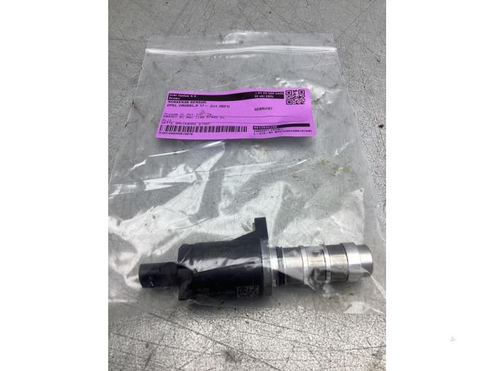 Gebruikte Nokkenas Sensor Opel Crossland (X) 1.2 Turbo 12V Prijs € 40,00 Margeregeling aangeboden door Gebr Opdam B.V.