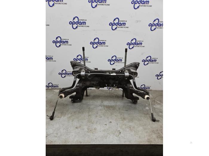 Gebruikte Subframe Ford Kuga III (DFK) 2.5 PHEV 16V Prijs € 375,00 Margeregeling aangeboden door Gebr Opdam B.V.