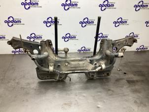Gebruikte Subframe Fiat Doblo Cargo (263) 1.3 MJ 16V Euro 4 Prijs € 150,00 Margeregeling aangeboden door Gebr Opdam B.V.