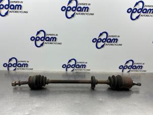 Gebruikte Homokineetas rechts-voor Nissan Micra (K11) 1.0 L,LX 16V Prijs € 40,00 Margeregeling aangeboden door Gebr Opdam B.V.