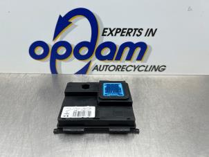Gebruikte Module climatronic Citroen C4 Cactus (0B/0P) 1.2 PureTech 82 12V Prijs € 50,00 Margeregeling aangeboden door Gebr Opdam B.V.