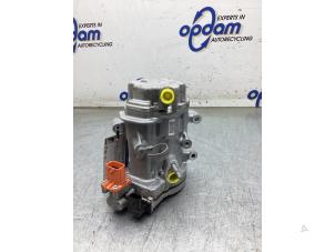 Gebruikte Pomp Airco Ford Kuga III (DFK) 2.5 PHEV 16V Prijs € 300,00 Margeregeling aangeboden door Gebr Opdam B.V.