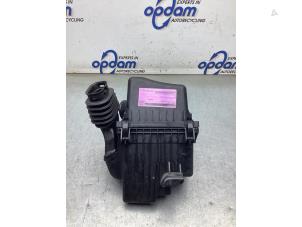 Gebruikte Luchtfilterhuis Ford Kuga III (DFK) 2.5 PHEV 16V Prijs € 50,00 Margeregeling aangeboden door Gebr Opdam B.V.