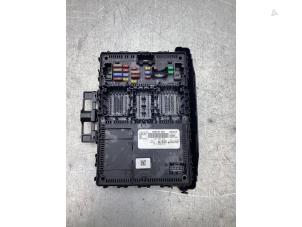 Gebruikte Zekeringkast Ford Kuga III (DFK) 2.5 PHEV 16V Prijs € 150,00 Margeregeling aangeboden door Gebr Opdam B.V.