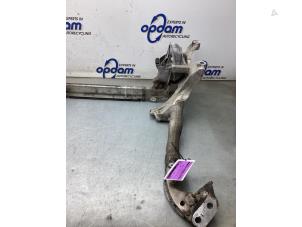 Gebruikte Subframe Audi A4 Avant (B8) 1.8 TFSI 16V Prijs € 200,00 Margeregeling aangeboden door Gebr Opdam B.V.