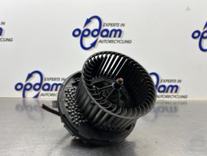 Gebruikte Aanjager Volkswagen Eos (1F7/F8) 3.2 V6 24V Prijs € 75,00 Margeregeling aangeboden door Gebr Opdam B.V.