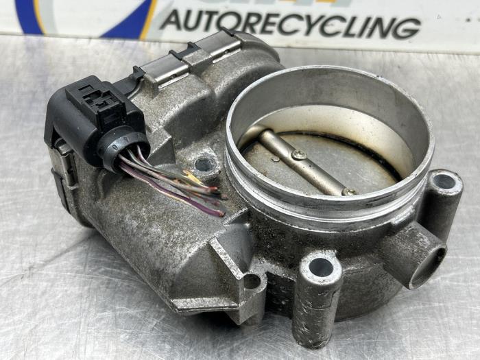 Gebruikte Gasklephuis Audi A6 (C6) 2.4 V6 24V Prijs € 125,00 Margeregeling aangeboden door Gebr Opdam B.V.