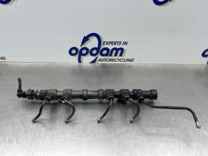 Gebruikte Injector brug Fiat Doblo Cargo (263) 1.3 MJ 16V Euro 4 Prijs € 125,00 Margeregeling aangeboden door Gebr Opdam B.V.