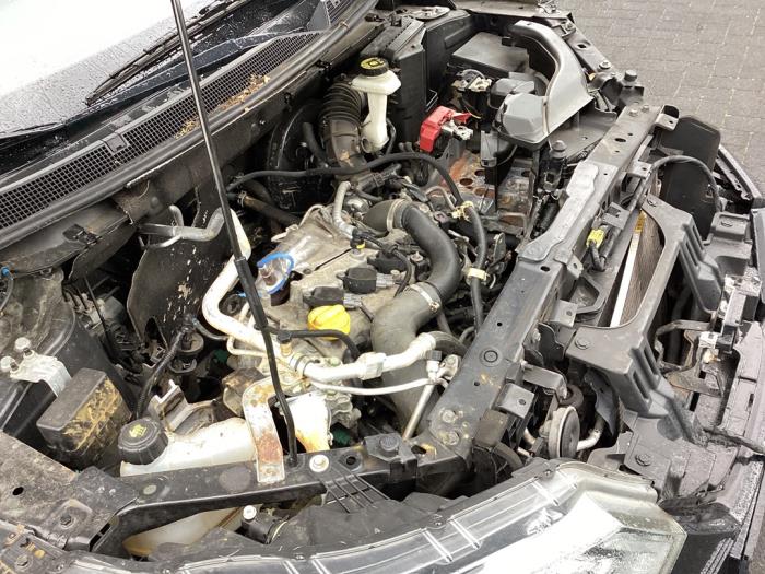 Motor van een Nissan Qashqai (J11) 1.2 DIG-T 16V 2018