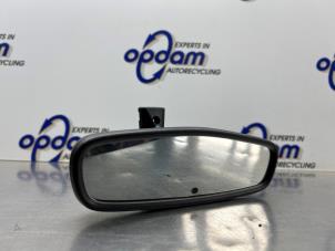 Gebruikte Spiegel binnen Opel Astra K Sports Tourer 1.0 Turbo 12V Prijs € 25,00 Margeregeling aangeboden door Gebr Opdam B.V.