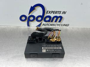 Gebruikte Sam module Volkswagen Passat Variant (3C5) 2.0 FSI 16V Prijs € 50,00 Margeregeling aangeboden door Gebr Opdam B.V.
