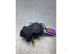 Gebruikte EGR Klep Volkswagen Golf VII (AUA) 1.6 TDI BMT 16V Prijs € 50,00 Margeregeling aangeboden door Gebr Opdam B.V.