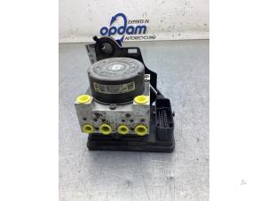 Gebruikte ABS Pomp Seat Leon ST (5FF) 1.6 TDI Ecomotive 16V Prijs € 125,00 Margeregeling aangeboden door Gebr Opdam B.V.