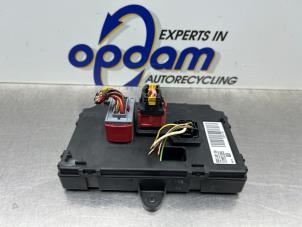 Gebruikte Trekhaak Module Peugeot 308 (4A/C) 1.6 VTI 16V Prijs € 75,00 Margeregeling aangeboden door Gebr Opdam B.V.