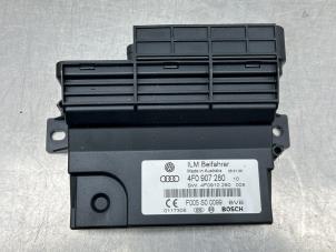 Gebruikte Boordcomputer Audi A6 (C6) 2.4 V6 24V Prijs € 50,00 Margeregeling aangeboden door Gebr Opdam B.V.