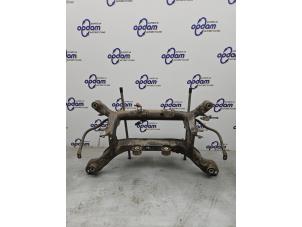 Gebruikte Subframe Volvo V60 I (FW/GW) 2.4 D6 20V Plug-in Hybrid AWD Prijs € 125,00 Margeregeling aangeboden door Gebr Opdam B.V.