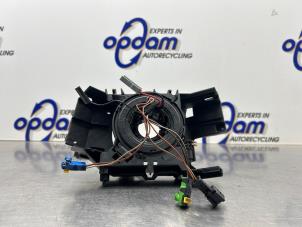 Gebruikte Airbagring Renault Clio III (BR/CR) 1.6 16V Prijs € 100,00 Margeregeling aangeboden door Gebr Opdam B.V.