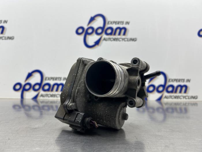 Gebruikte Gasklephuis Volkswagen Fox (5Z) 1.2 Prijs € 50,00 Margeregeling aangeboden door Gebr Opdam B.V.