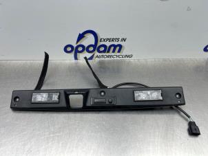 Gebruikte Handgreep Achterklep Renault Kadjar (RFEH) 1.2 Energy TCE 130 Prijs € 75,00 Margeregeling aangeboden door Gebr Opdam B.V.