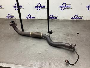 Gebruikte Voorpijp Uitlaat Mitsubishi Space Wagon (N8/N9) 2.4 16V GDI GLX Prijs € 60,00 Margeregeling aangeboden door Gebr Opdam B.V.