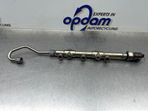 Gebruikte Injector brug Volkswagen Polo VI (AW1) 1.0 TSI 12V Prijs € 60,00 Margeregeling aangeboden door Gebr Opdam B.V.
