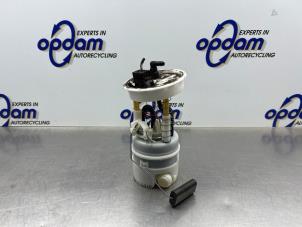 Gebruikte Benzinepomp Mini Mini (R56) 1.6 16V Cooper Prijs € 60,00 Margeregeling aangeboden door Gebr Opdam B.V.