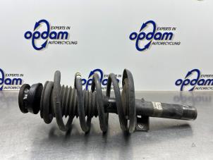 Gebruikte Voorpoot links Seat Alhambra (7V8/9) 1.9 TDI 110 Prijs € 70,00 Margeregeling aangeboden door Gebr Opdam B.V.