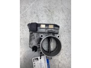 Gebruikte Gasklephuis Volvo V70 (BW) 2.4 D5 20V AWD Prijs € 40,00 Margeregeling aangeboden door Gebr Opdam B.V.