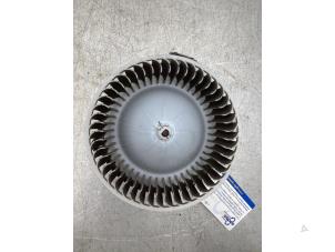 Gebruikte Kachel Ventilatiemotor Mazda 3 (BM/BN) 2.0 SkyActiv-G 16V Prijs € 50,00 Margeregeling aangeboden door Gebr Opdam B.V.