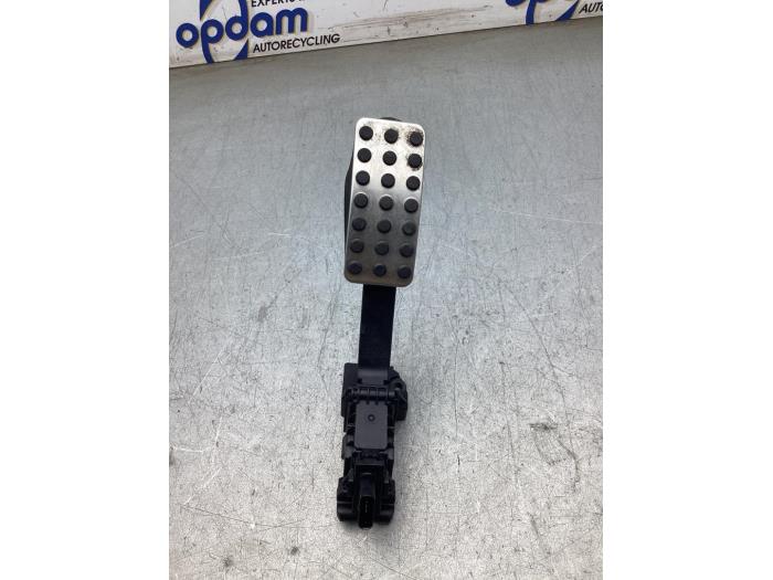 Gebruikte Gaspedaalpositie Sensor Mercedes B (W247) 1.3 B-250 e Turbo 16V Prijs € 50,00 Margeregeling aangeboden door Gebr Opdam B.V.