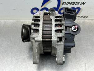 Gebruikte Dynamo Hyundai i30 (FD) 1.6 CVVT 16V Prijs € 60,00 Margeregeling aangeboden door Gebr Opdam B.V.