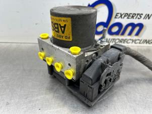 Gebruikte ABS Pomp Hyundai i30 (FD) 1.6 CVVT 16V Prijs € 125,00 Margeregeling aangeboden door Gebr Opdam B.V.