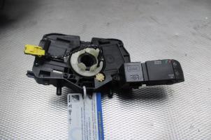 Gebruikte Klokveer Airbag Dacia Sandero II 1.2 16V Prijs € 30,00 Margeregeling aangeboden door Gebr Opdam B.V.