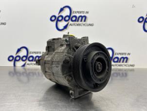 Gebruikte Aircopomp Volkswagen Golf V (1K1) 1.6 Prijs € 99,00 Margeregeling aangeboden door Gebr Opdam B.V.