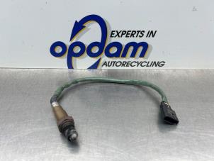 Gebruikte Lambda Sonde Renault Captur (2R) 0.9 Energy TCE 12V Prijs € 35,00 Margeregeling aangeboden door Gebr Opdam B.V.