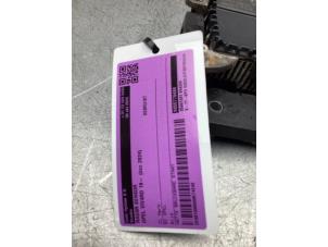 Gebruikte Radar sensor Opel Vivaro 2.0 Diesel 145 Prijs € 393,25 Inclusief btw aangeboden door Gebr Opdam B.V.