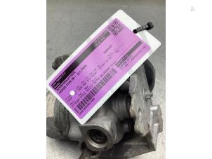 Gebruikte Rembekrachtiger Honda Civic (FA/FD) 1.3 Hybrid Prijs € 150,00 Margeregeling aangeboden door Gebr Opdam B.V.