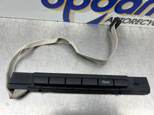 Gebruikte Start/Stop schakelaar BMW 1 serie (E87/87N) 118i 16V Prijs € 20,00 Margeregeling aangeboden door Gebr Opdam B.V.