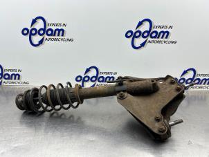 Gebruikte Mac Phersonpoot rechts-voor Smart Fortwo Coupé (450.3) 0.7 Prijs € 75,00 Margeregeling aangeboden door Gebr Opdam B.V.