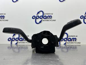 Gebruikte Combischakelaar Stuurkolom Seat Ibiza IV (6J5) 1.2 12V Prijs € 60,00 Margeregeling aangeboden door Gebr Opdam B.V.